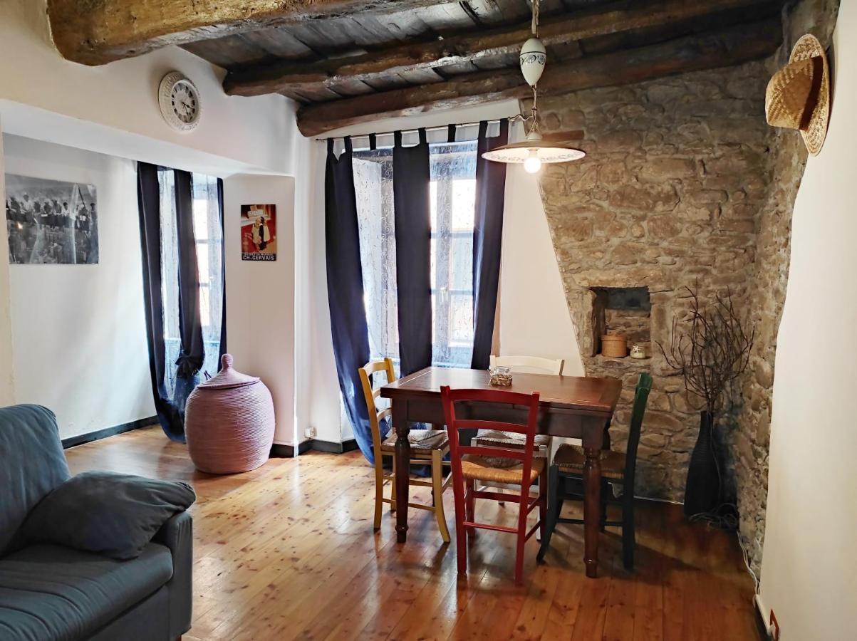 Antico Borgo Apartamento Brugnato Exterior foto