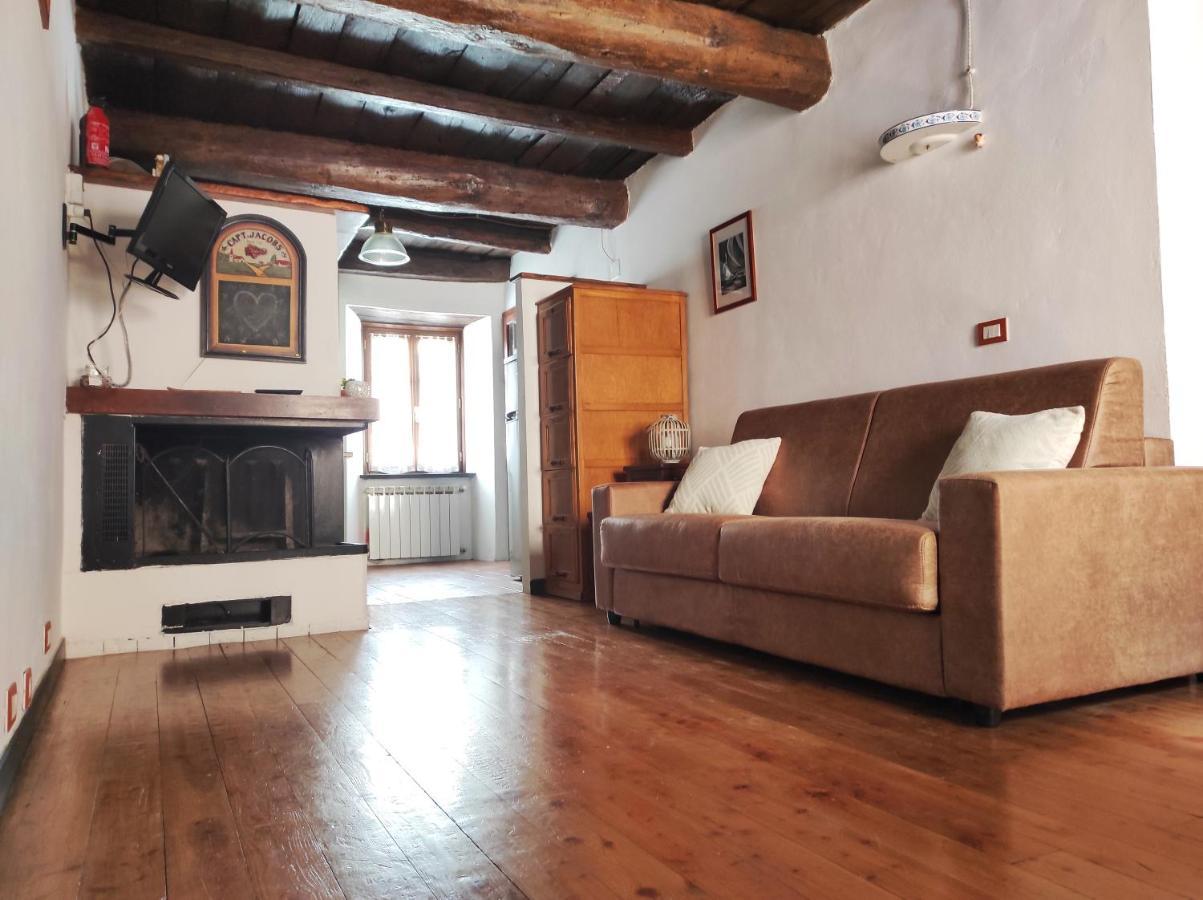 Antico Borgo Apartamento Brugnato Exterior foto