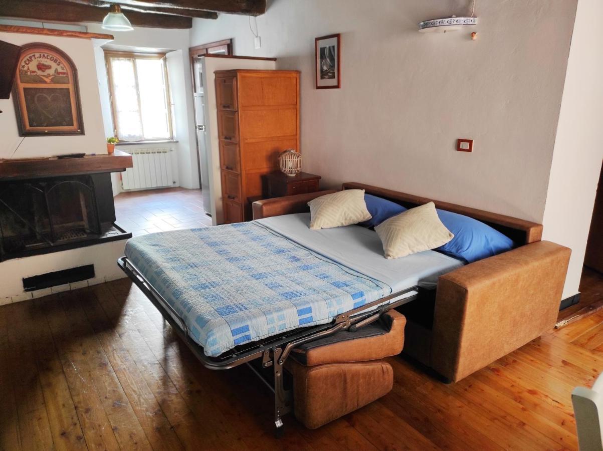 Antico Borgo Apartamento Brugnato Exterior foto