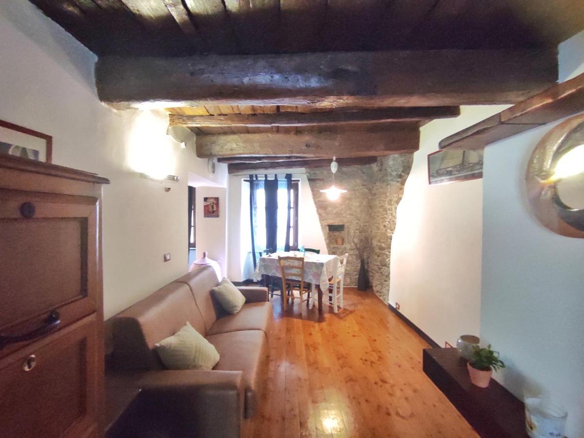 Antico Borgo Apartamento Brugnato Exterior foto